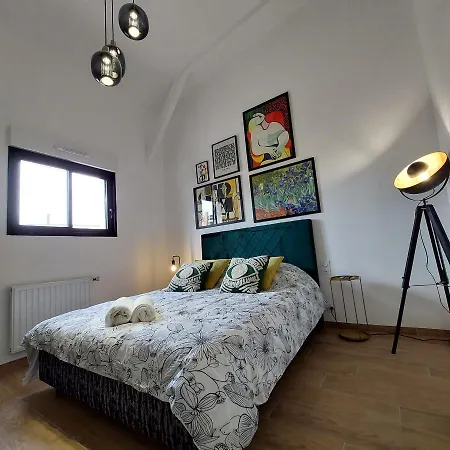 Tamaris Loft House Alojamento de Acomodação e Pequeno-almoço La Meziere