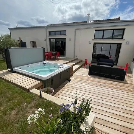 Alojamento de Acomodação e Pequeno-almoço Tamaris Loft House La Meziere